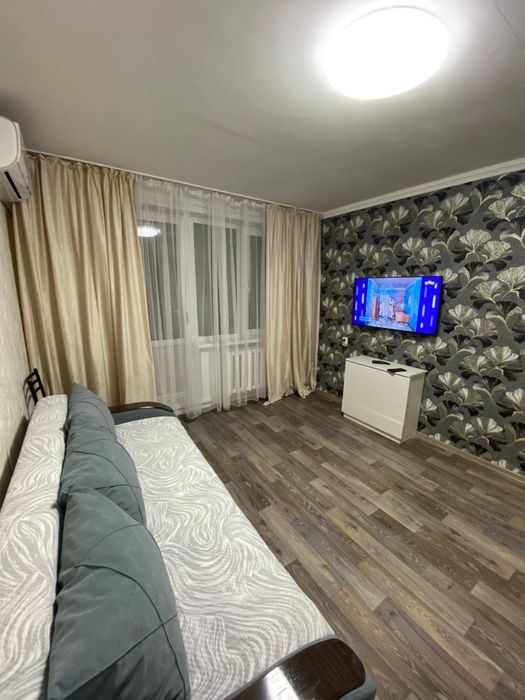 Сдам 1 ком . Сутки 15000. ГРИНВИЧ. Документы с проживанием-ВЫГОДНО