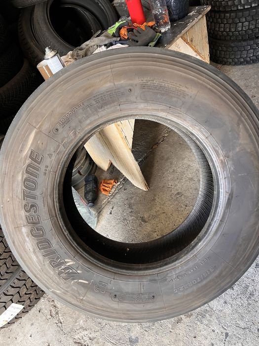 2 anvelope camion directie 315/70/22.5 , Bridgestone , DOT 2021 !