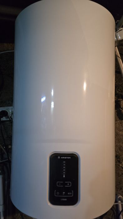 Boiler electric Ariston Lydos 80l