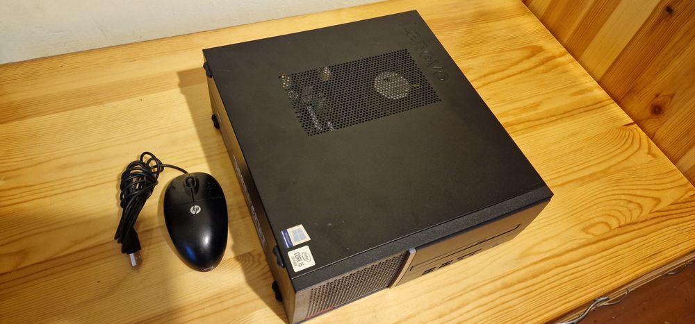 Продавам мултимедиен-игрови, десктоп компютър Lenovo