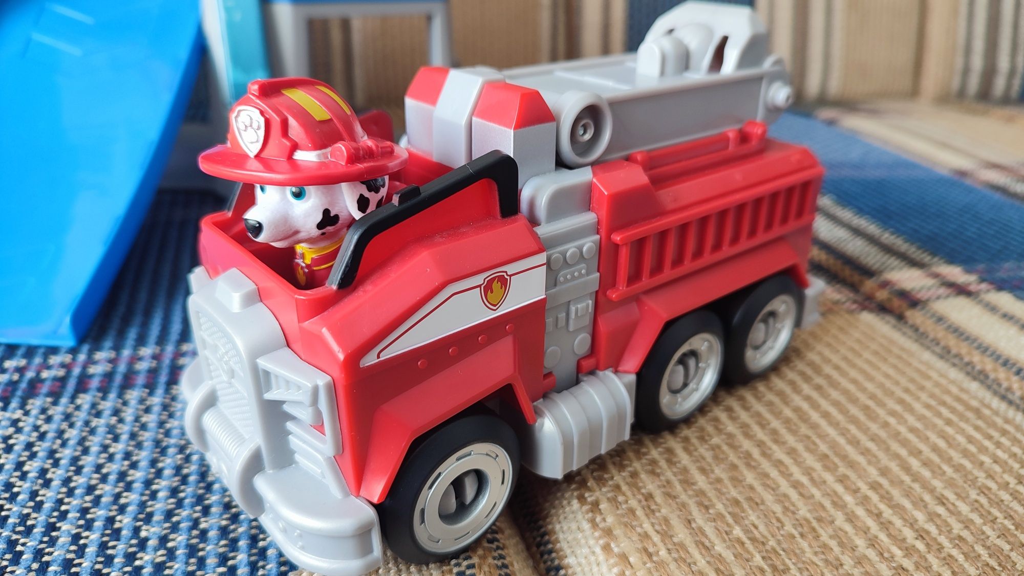 Patrula Catelusilor Paw Patrol Adventure City Tower Marshall