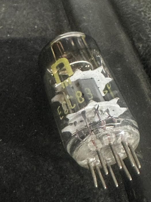 Продам лампы для усилителя