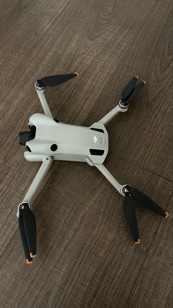 Dji mini 4 pro fly more combo +128gb + подаръци