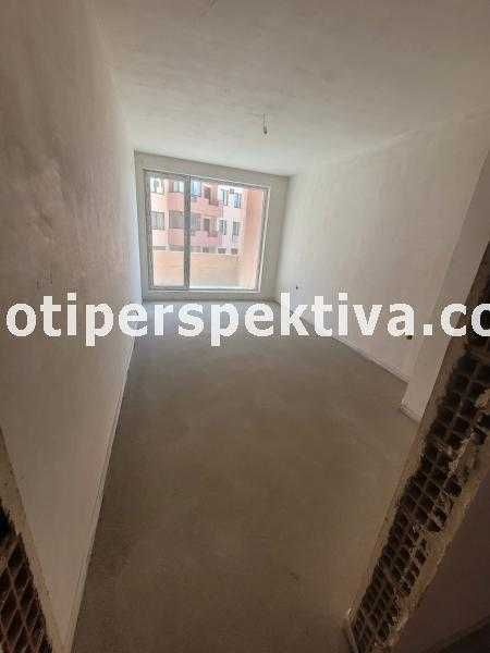 Продава се Тристаен апартамент в Пловдив, Кючук Париж - 125 кв.м за 1120 €/кв.м - Снимка #1