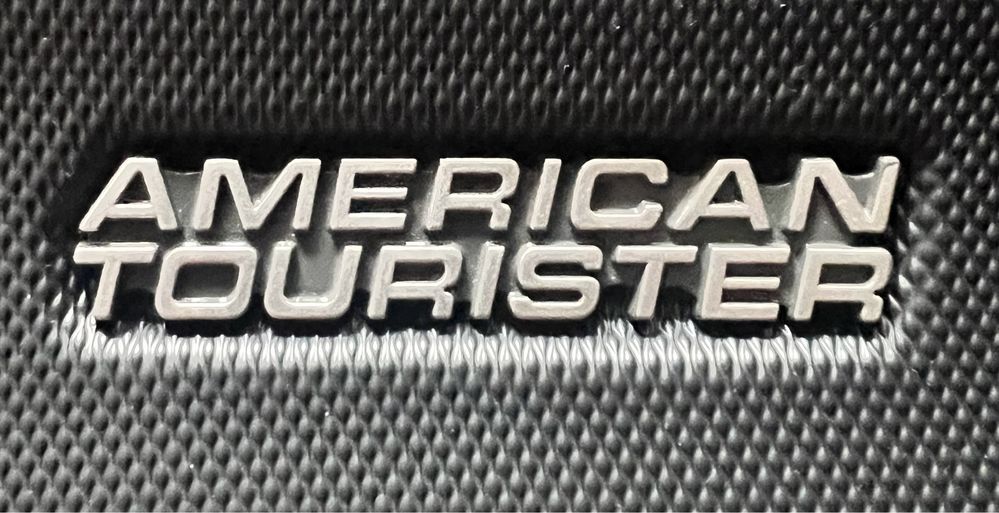 Куфар American Tourister