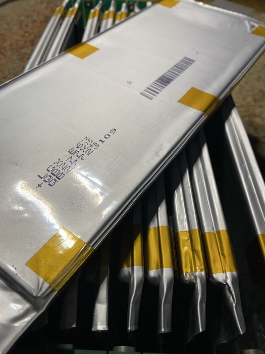 11 celule LG E63 63ah