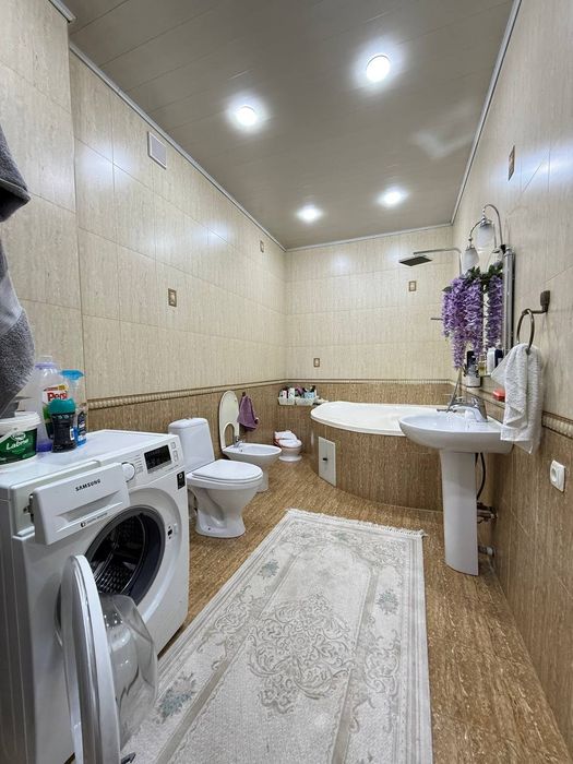 Продаётся квартира в элитной Махалле улица Аральская Ор Никитина!!