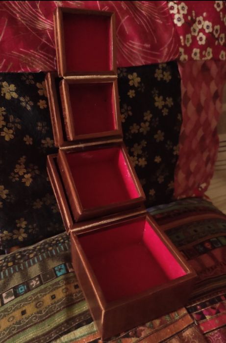 Cutii Vintage Philippine