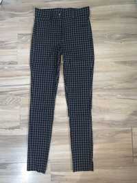 Pantaloni de dama