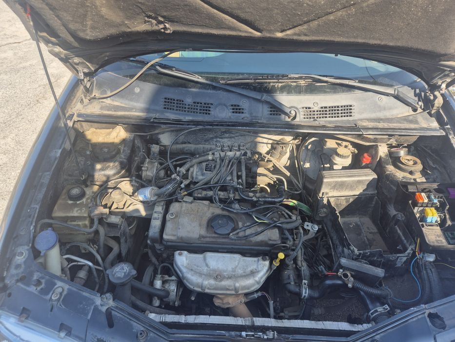 Пежо Партнер 1.4 с газ 2000г