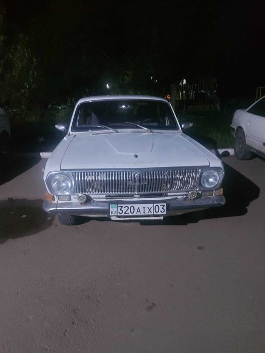Продам автомобиль Волга 2410