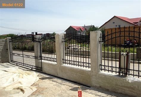 Vand garduri și porți exact după cerințele clienților