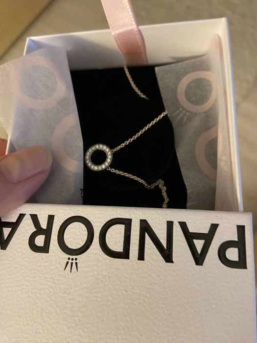 Colier Pandora cu pandantiv