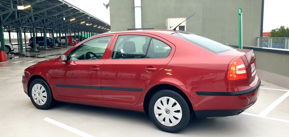 Skoda Octavia 2 1.6MPI benzina ' Navi Prim proprietar Ro