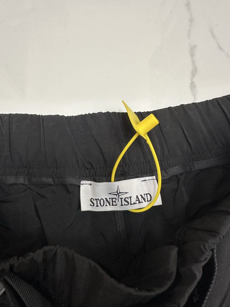 Stone Island къс панталон