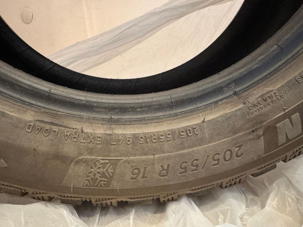 Michelin R16, 205, 55