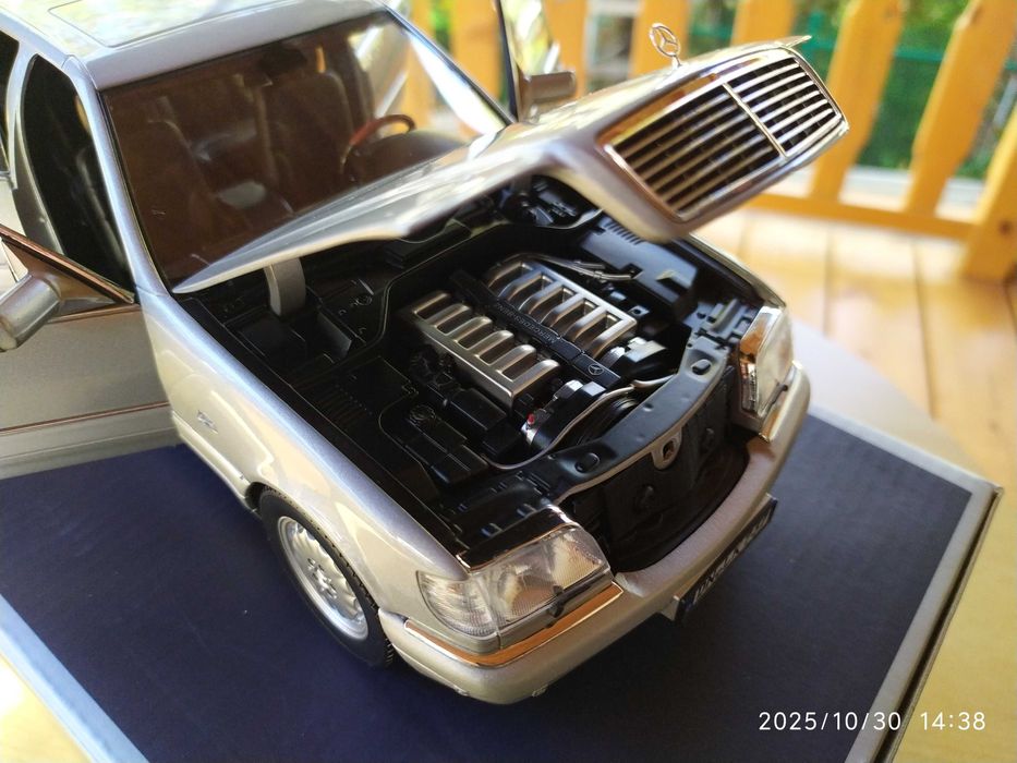 1:18 Метален модел на Mercedes Benz S600 /W140/ - Норев
