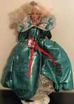 Vand papusi Barbie diferite modele (ofer rechizite Barbie cadou).