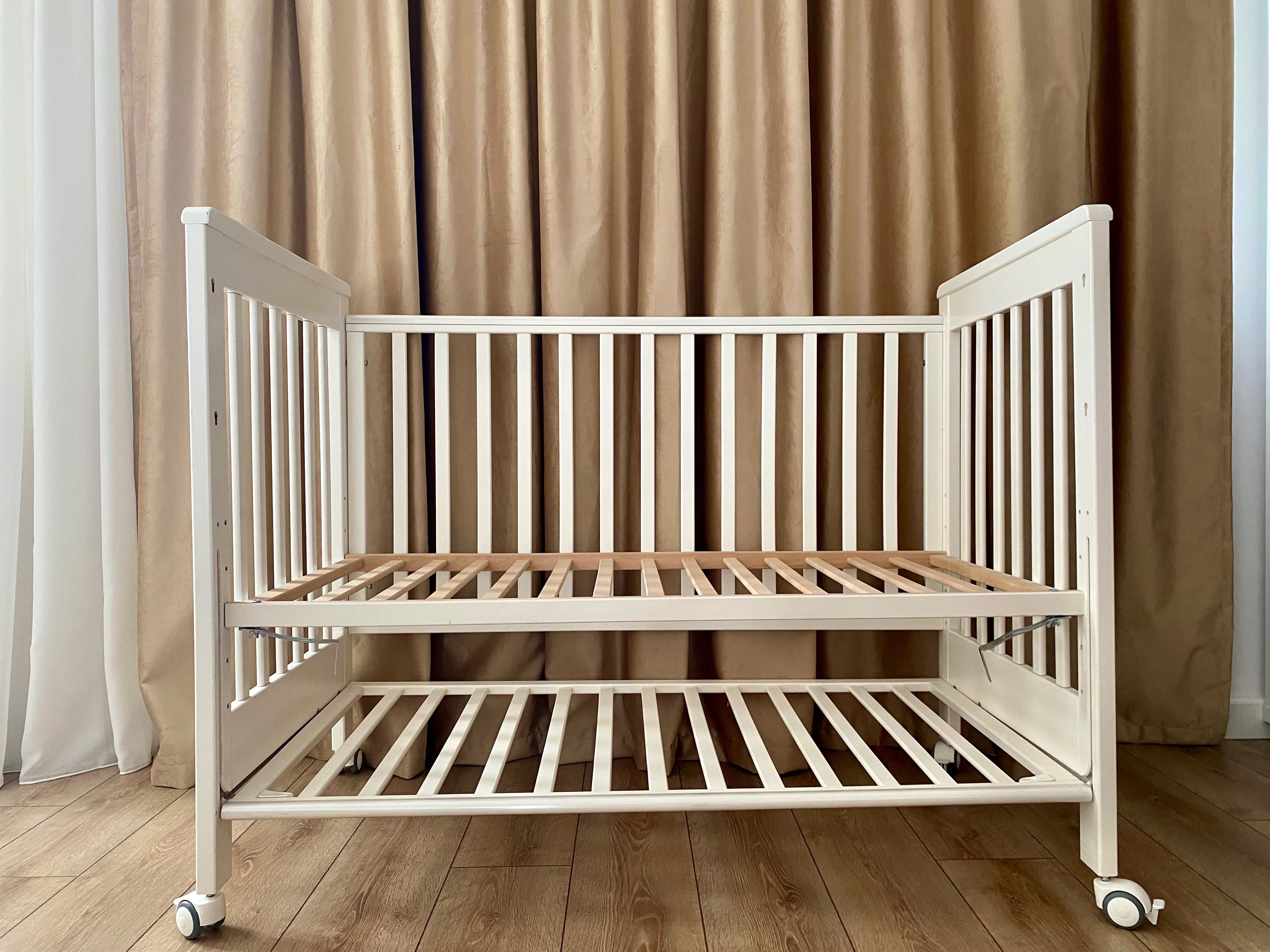 Treppy - Patut co-sleeping 120x60 cu laterala culisanta si roti