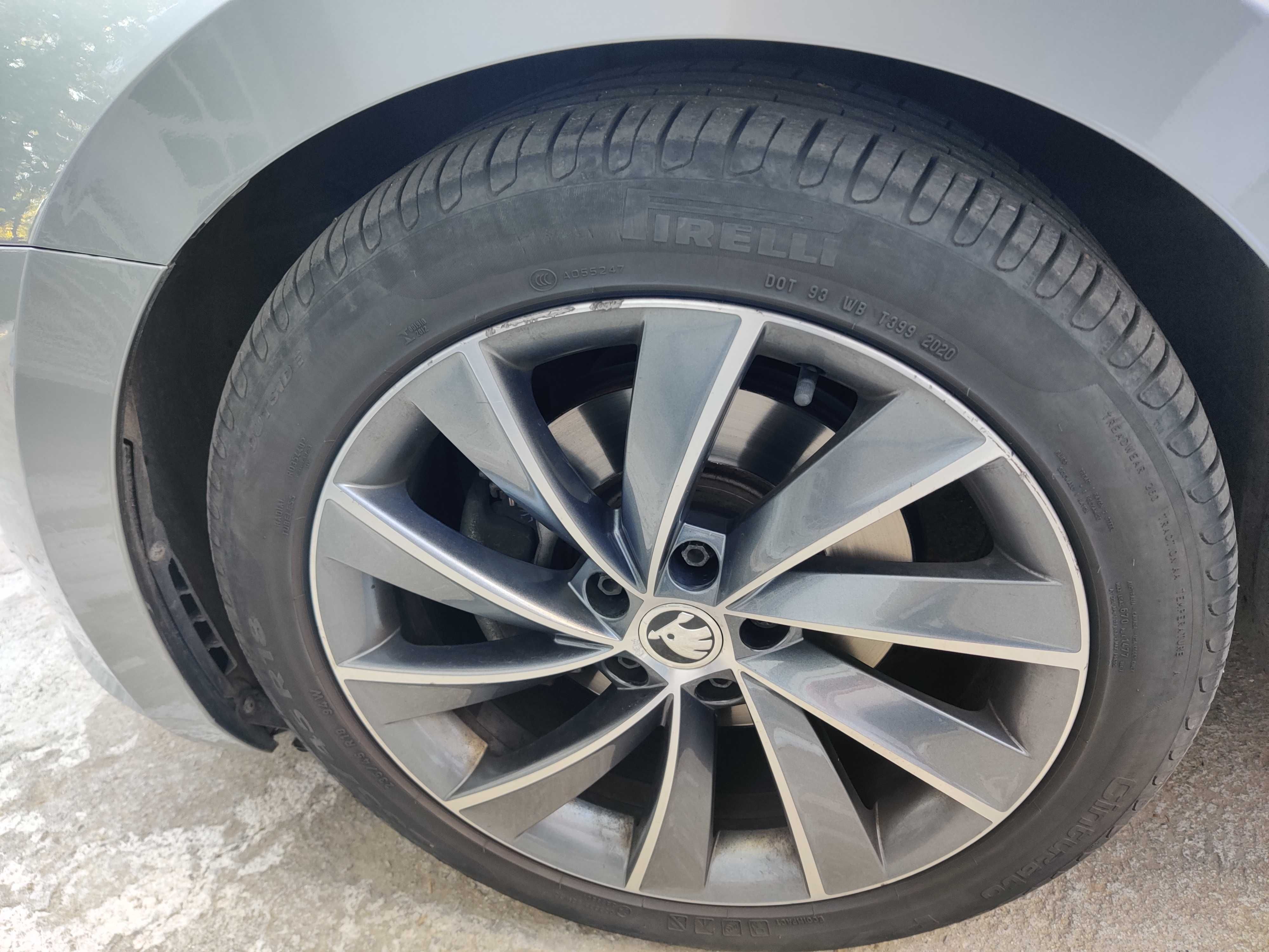 Комплект гуми PIRELLI 235/45R18 94W P7cint