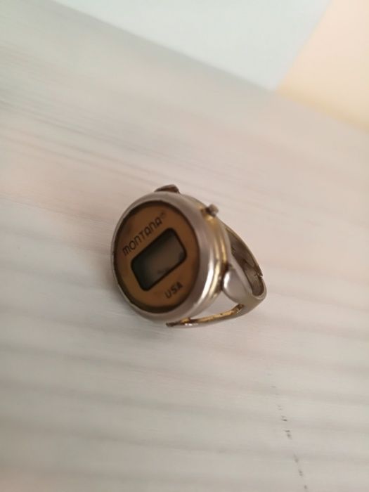 Ceas inel de colectie vechi