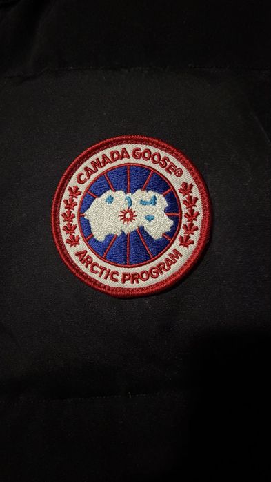 Canada goose елек М