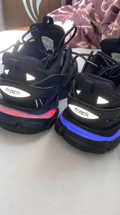 Balenciaga track led