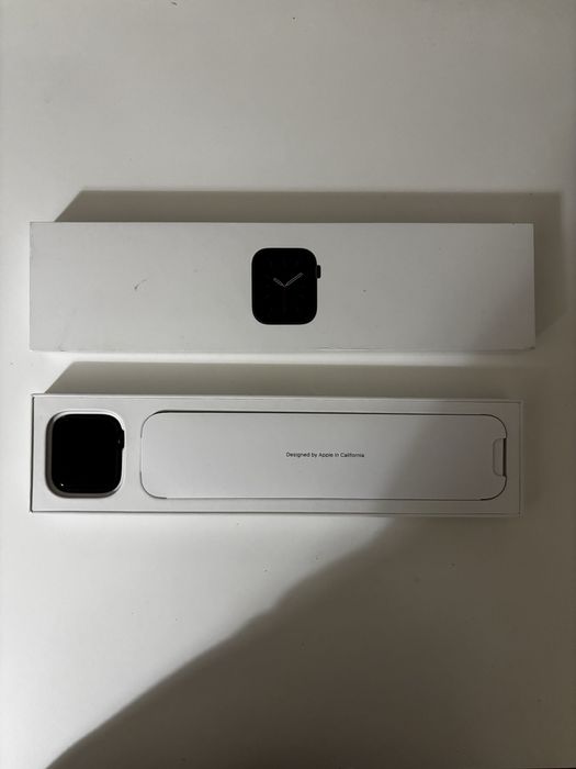 Часовник Apple watch series 6 44mm