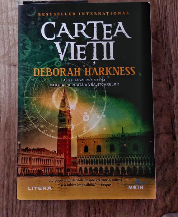 Cartea Vietii    de    Deborah Harkness