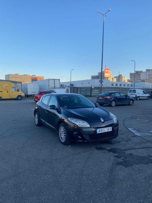 Renault Megane 3 - 3600 E usor negociabil
