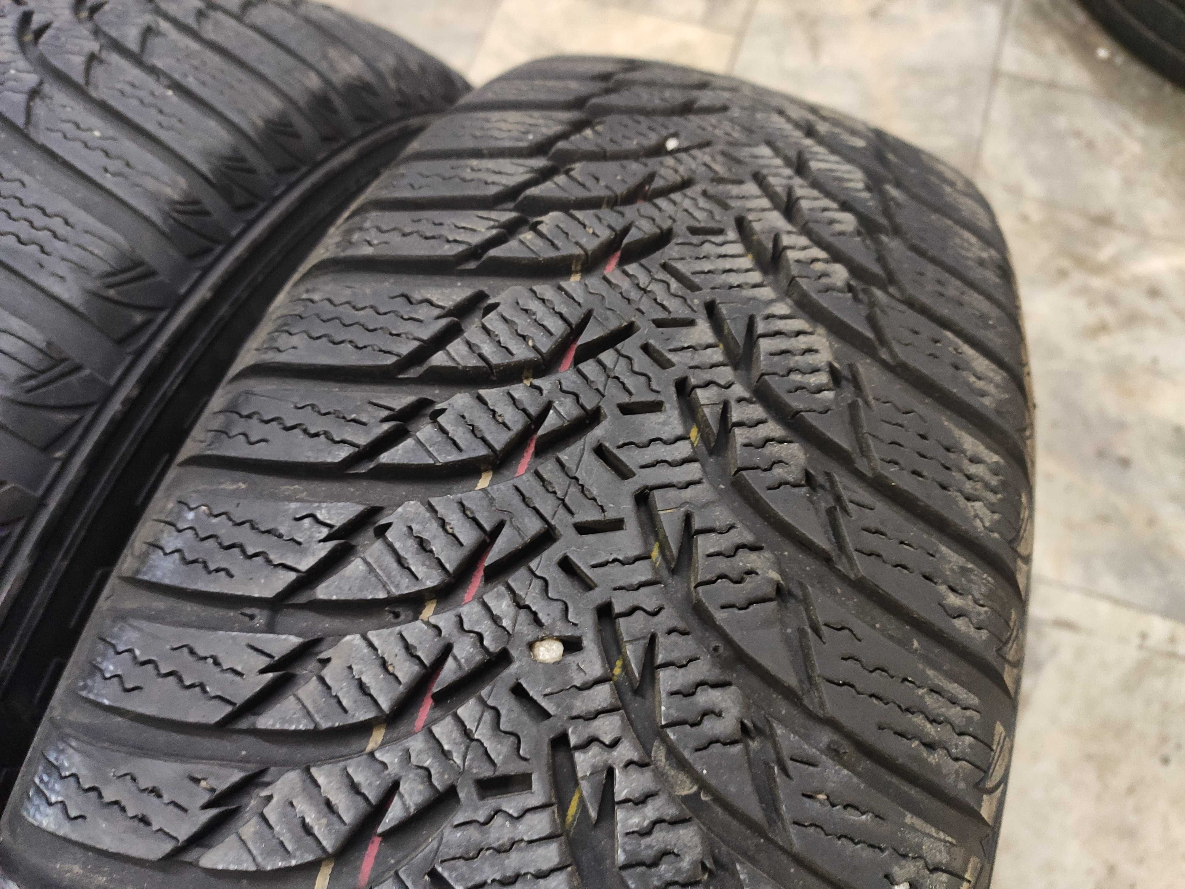 4бр Зимни Гуми 215 65 16 - Kumho