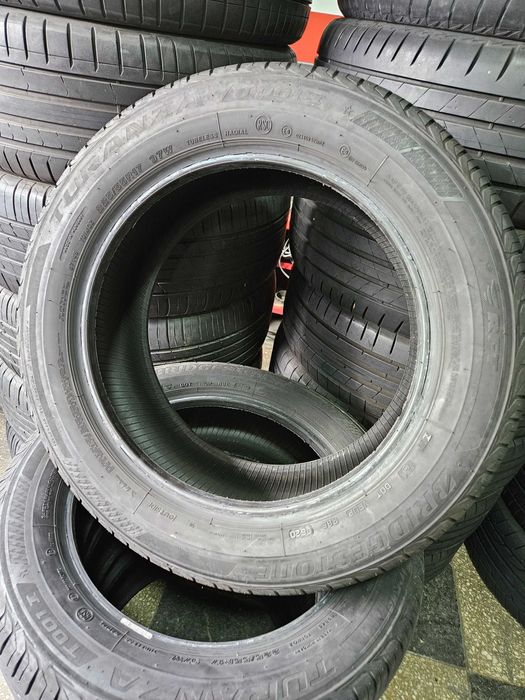 4бр 225/55/17- RFT- BRIDGESTONE 6,8мм грайфер дот:20г +++
