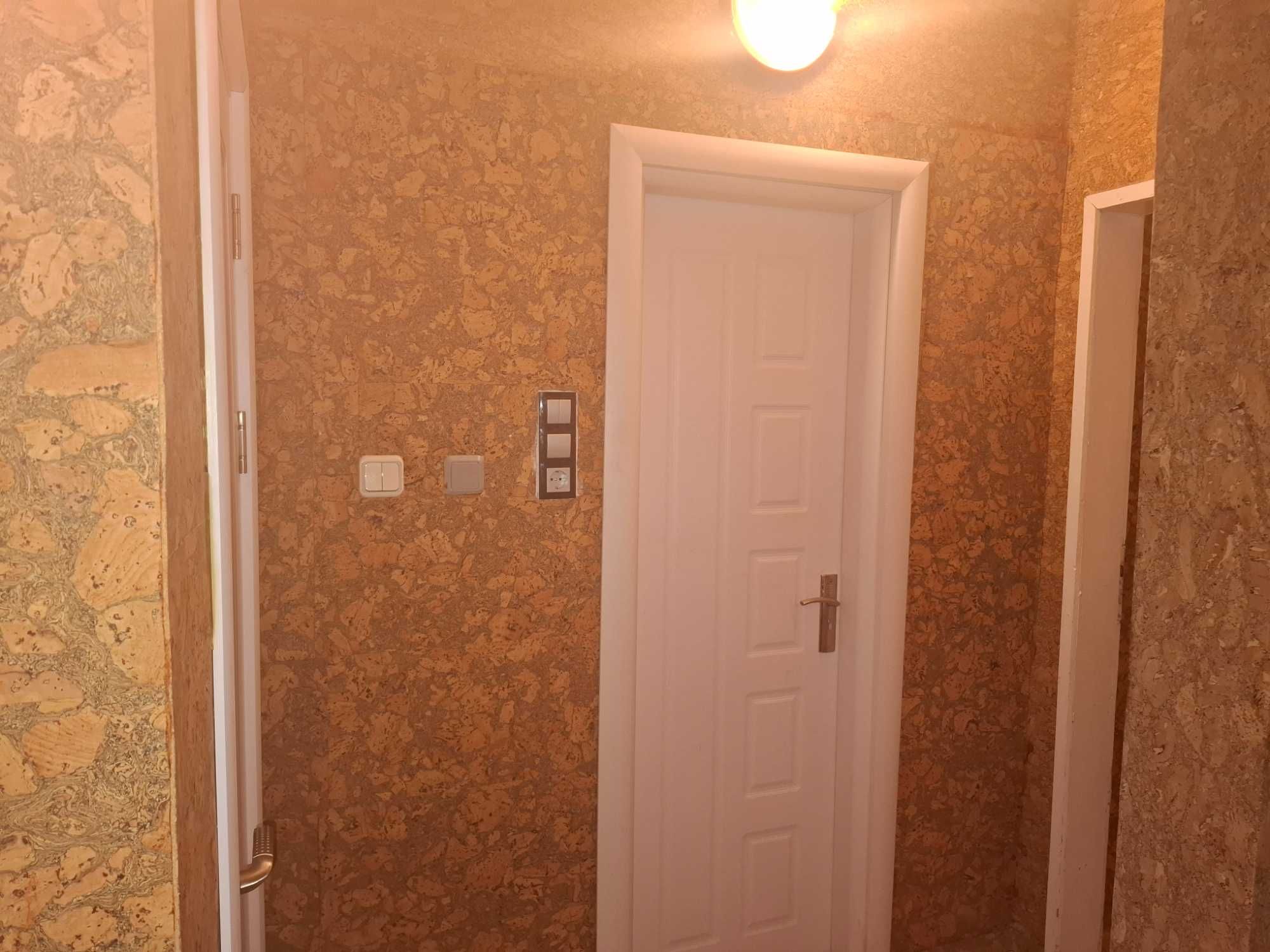 4-стаен апартамент София Дружба 2/ 4-room apartment  Sofia Bulgaria