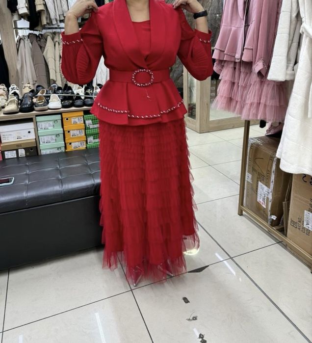 Продам костюм(двойку)