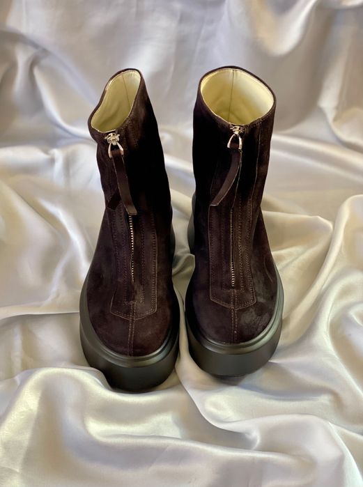 Дамски обувки боти The row