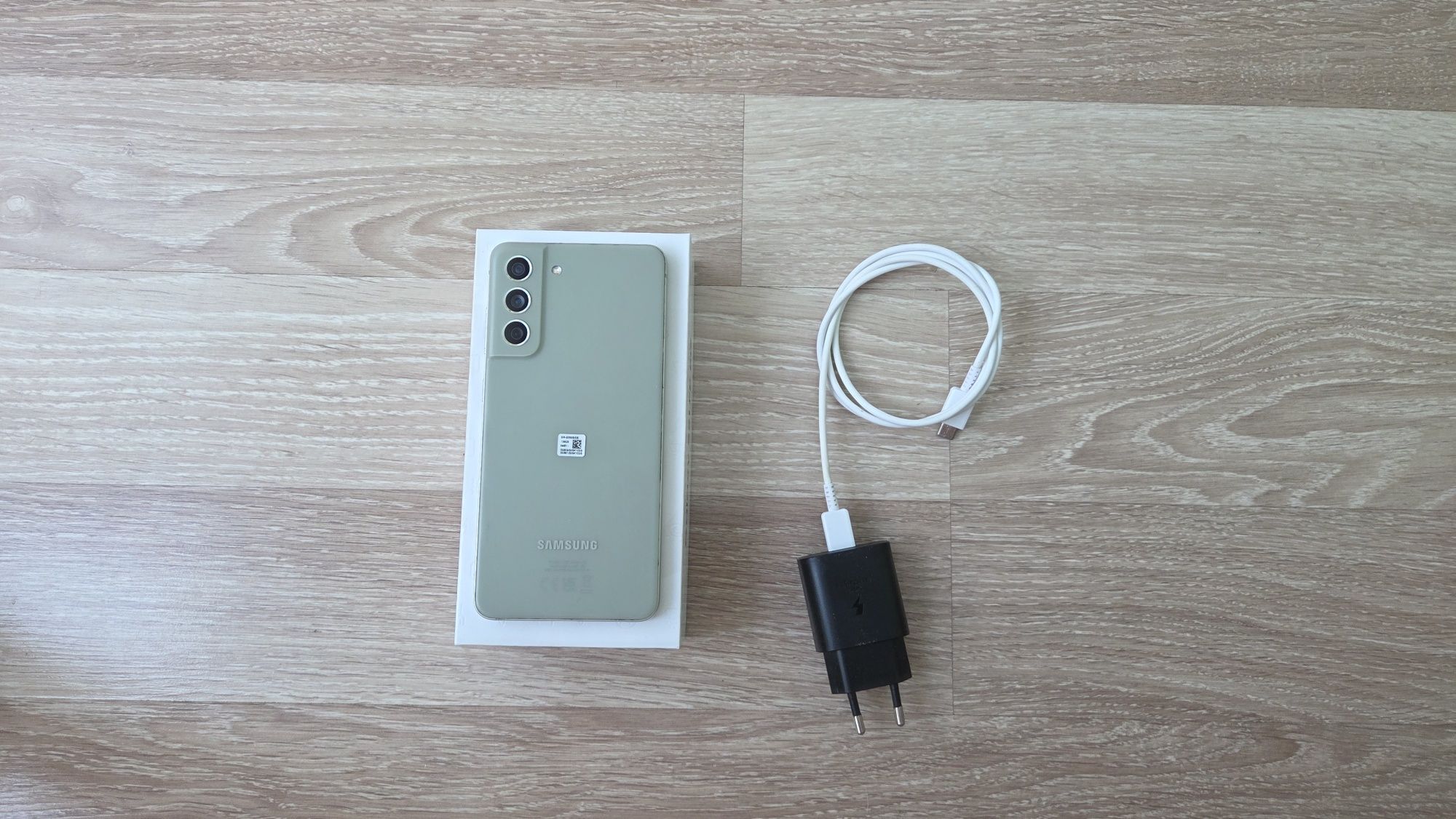 SAMSUNG S21 FE g990b