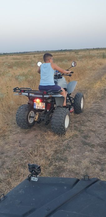 Atv dinli 270cc.
