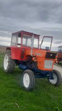 Tractor UTB650 Românesc