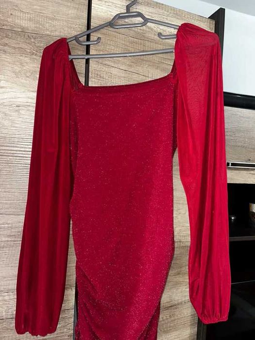 Rochie rosie cu sclipici, Shein