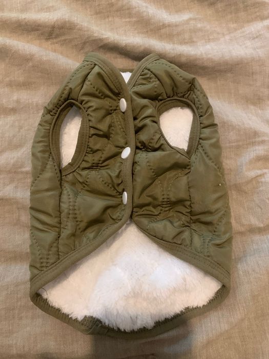 Дрехи за малки кучета