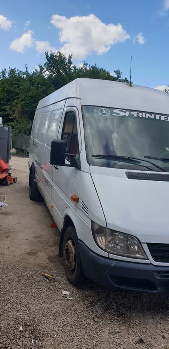 Vand mercedes 416 cdi