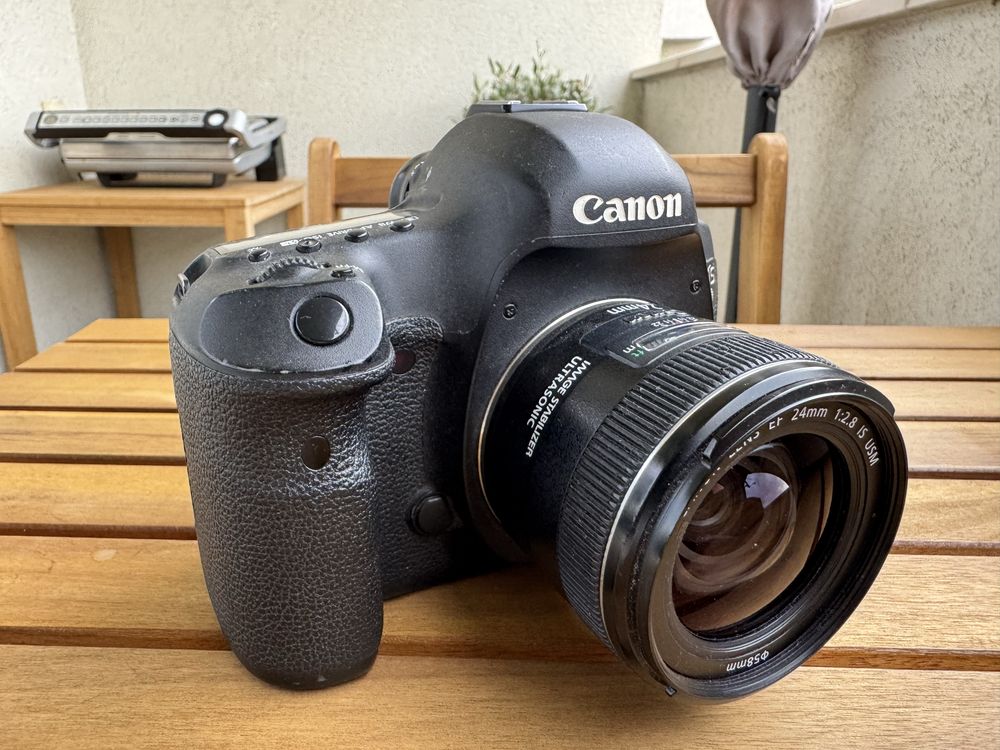 Canon 5 D Mark III