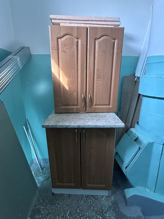 Продам 2 шкафчика из кухонного гарнитура