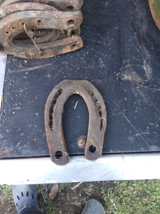 Подкови за копитни животни