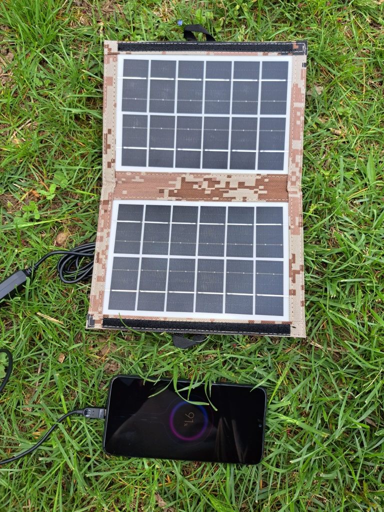 panou solar portabil pt. telefon mobil