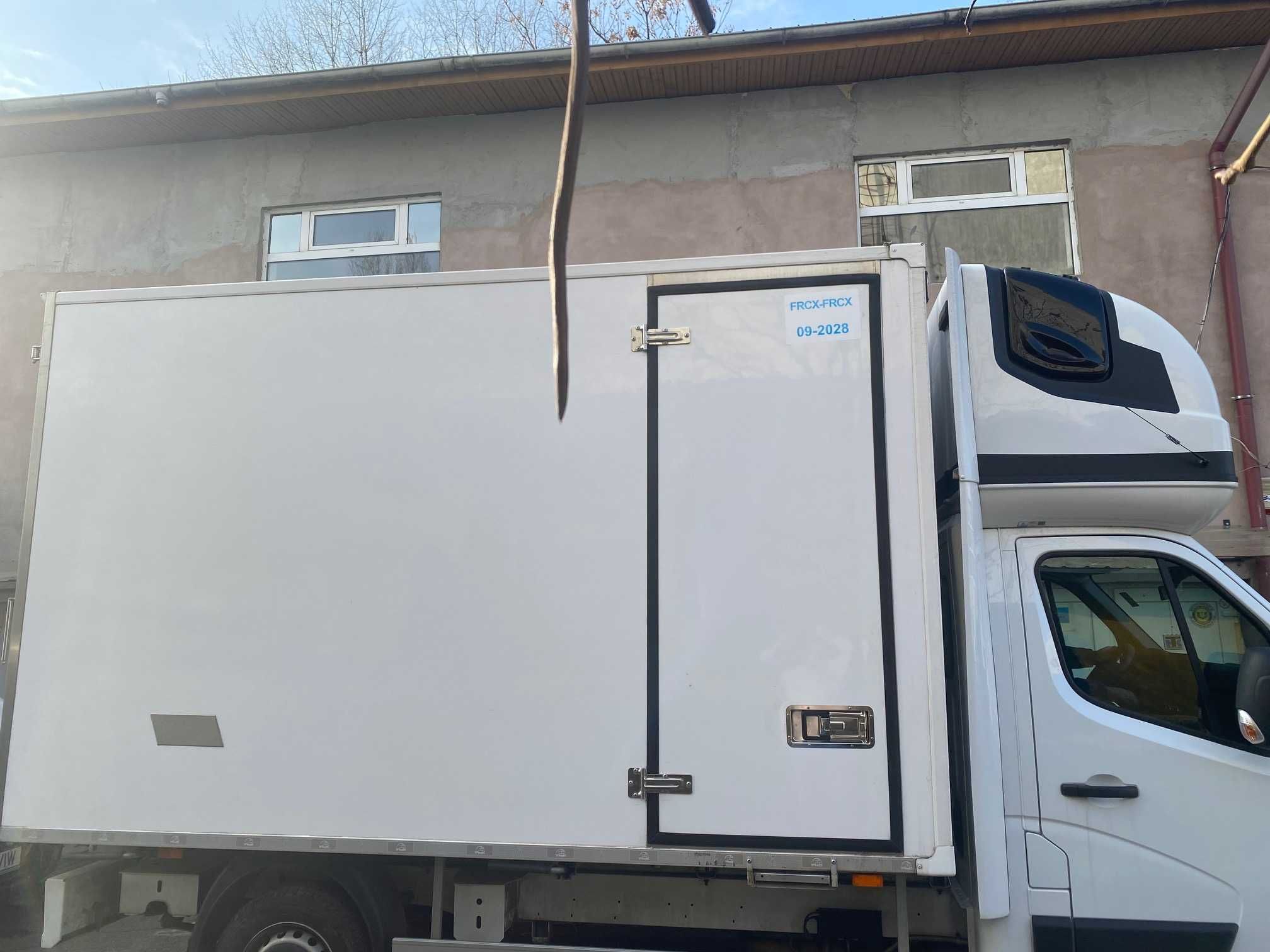 Frigorifică Renault Master 2022 – 2 Zone Temperatură, Gata de Drum!