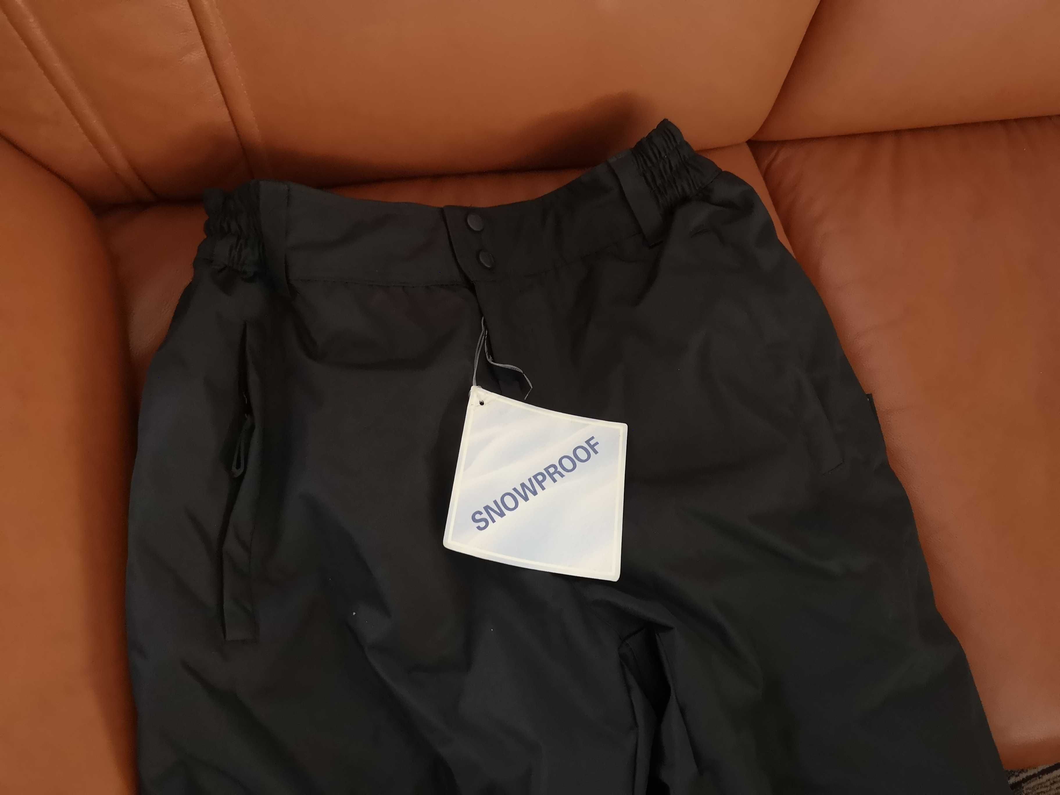 зимна грейка Mountain Warehouse L-размер