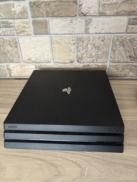 Playstation 4 pro 1tb