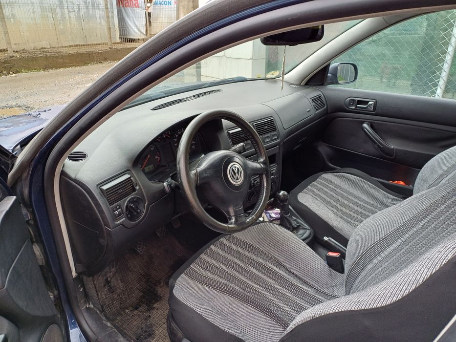 Volkswagen golf 4