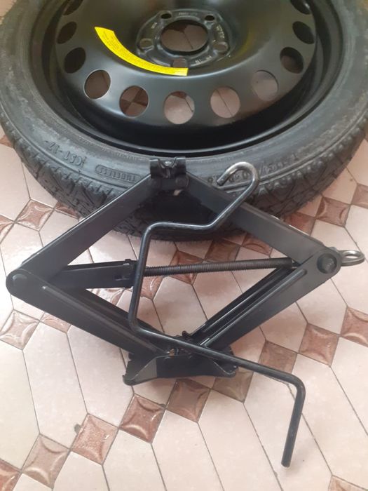 Roata  slim Continental R16 + cric